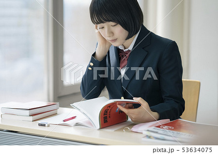 高校生 勉強 塾 予備校 高校生 勉強 塾 予備校 53634075