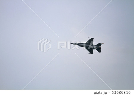 F-16 F-16 53636316
