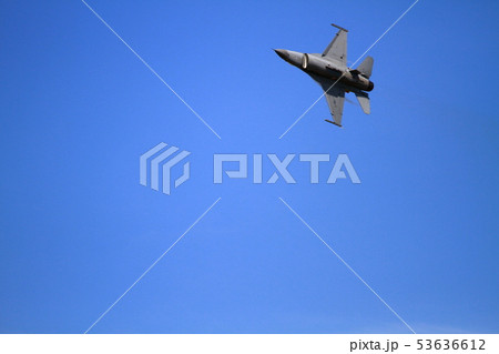F-16 53636612