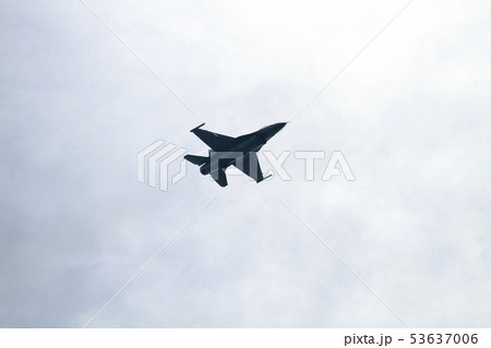 F-16 53637006