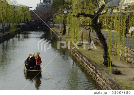 倉敷美観地区 倉敷川 舟遊び 船頭 倉敷美観地区 倉敷川 舟遊び 船頭 53637380