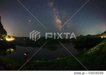 milky way and planets together in one night  53638309