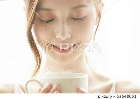 女性　ライフスタイル 53648061