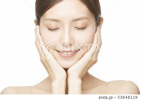 女性　ビューティー 53648119