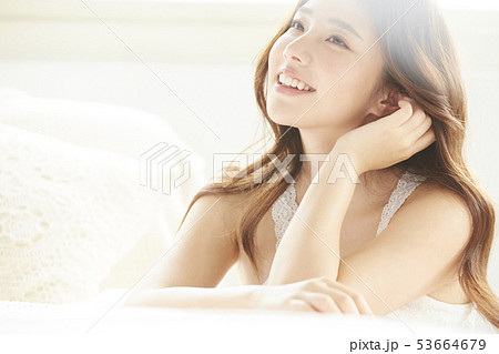 女性 ビューティー 女性 ビューティー 53664679