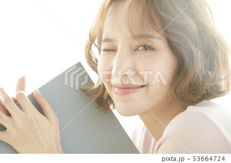 女性 ライフスタイル 女性 ライフスタイル 53664724
