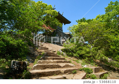 茨城の筑波山山頂と男体山本殿 53668110