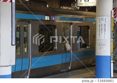 駆け込み乗車(大宮駅) 駆け込み乗車(大宮駅) 53669861