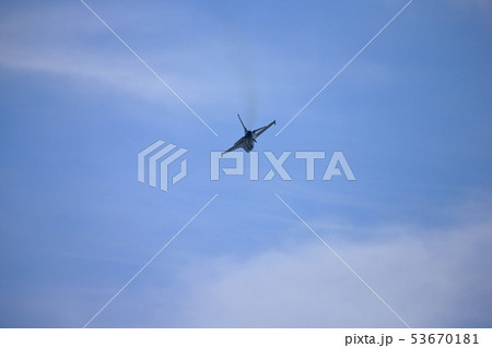 F-16 53670181
