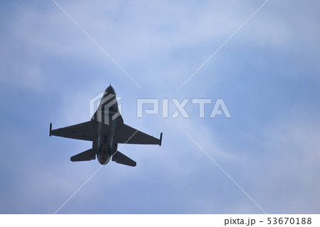 F-16 53670188