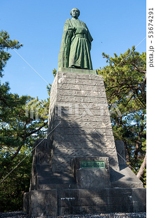 高知 桂浜にある坂本龍馬像の写真素材