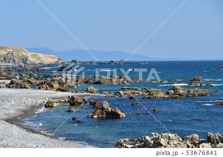 快晴の北海道松前町で折戸浜の春の風景を撮影 快晴の北海道松前町で折戸浜の春の風景を撮影 53676841