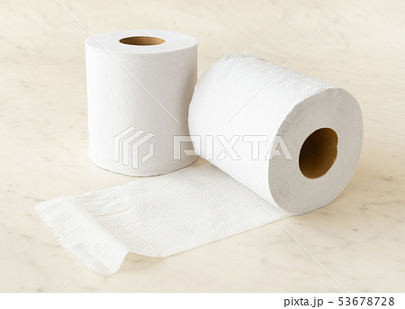 トイレットペーパー 53678728