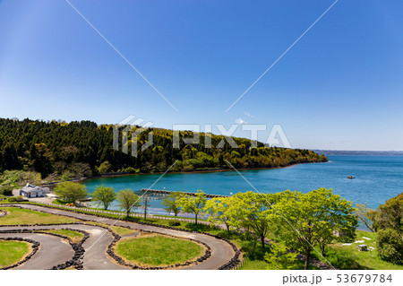 石川・新緑・能登島からの七尾湾と日本海 石川・新緑・能登島からの七尾湾と日本海 53679784