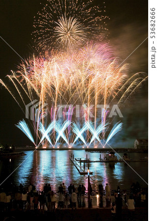 【神奈川県】八景島の花火 【神奈川県】八景島の花火 53682666