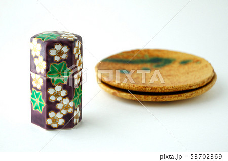 清水焼花柄楊枝入れと黄瀬戸の菓子皿2 清水焼花柄楊枝入れと黄瀬戸の菓子皿2 53702369