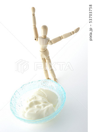 ヨーグルト ヨーグルト 53703758