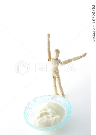 ヨーグルト ヨーグルト 53703762