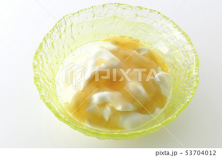 ヨーグルトと蜂蜜 ヨーグルトと蜂蜜 53704012
