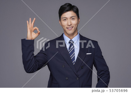 男性　ビジネス 53705696