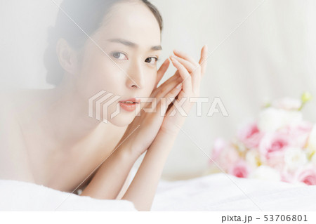 女性　ビューティー 53706801