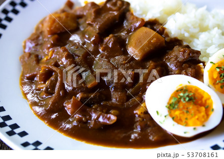 レトルトカレーのカレーライス レトルトカレーのカレーライス 53708161