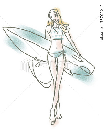 ビキニ姿でサーフボードを持ってたつ1人の女性 53709019