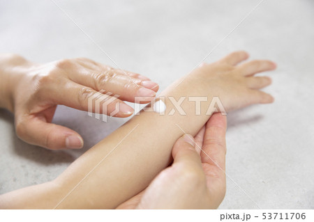 子どものスキンケア 子どものスキンケア 53711706