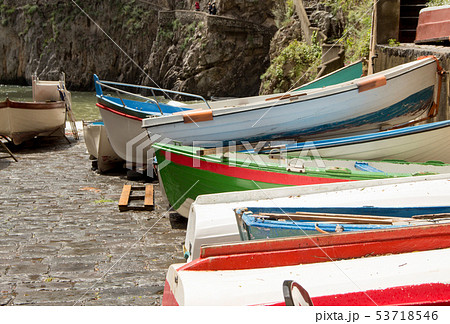 Fishing boats 53718546