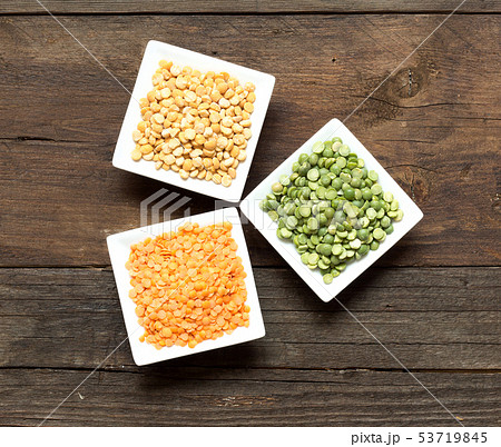 Legumes in bowls Legumes in bowls 53719845