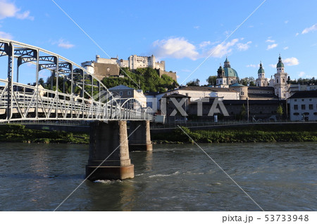 モーツアルト小橋　ザルツブルク　オーストリア　ヨーロッパ 53733948