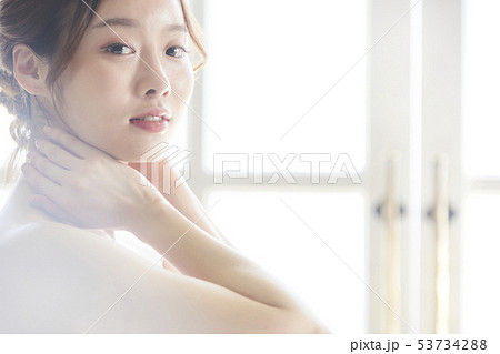 女性 ビューティー お風呂 女性 ビューティー お風呂 53734288