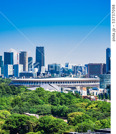 東京 オリンピックスタジアム 縦位置 19年5月撮影の写真素材