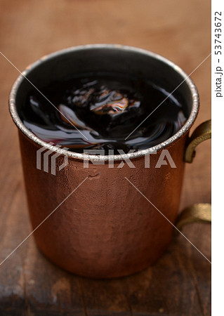 美味しい冷えたアイスコーヒー 53743672