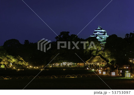岡山県岡山市 岡山後楽園と岡山城 幻想庭園 岡山県岡山市 岡山後楽園と岡山城 幻想庭園 53753097