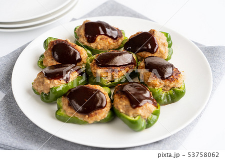 ピーマンの肉詰め 53758062