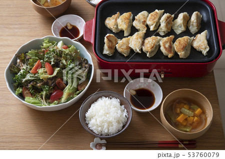 ホットプレート焼餃子 ホットプレート焼餃子 53760079