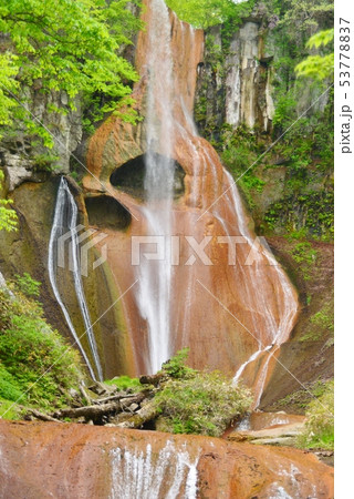 コントラバスのような滝 53778837