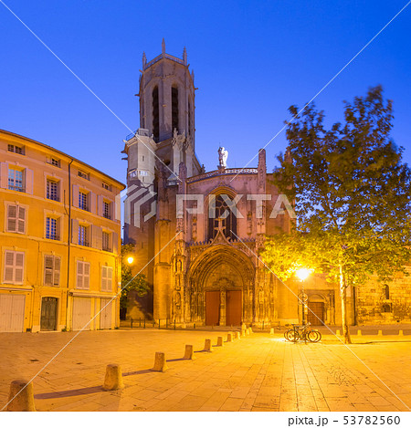 Aix Cathedral in Aix-en-Provence, Franceの写真素材 [53782560] - PIXTA