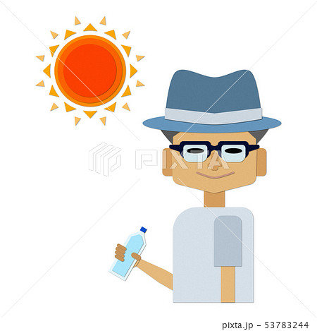 高齢の男性が帽子をかぶって水分補給をして熱中症対策をしているのイラストのイラスト素材