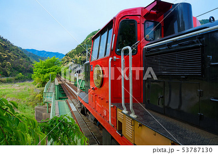 トロッコ列車　亀岡駅 53787130