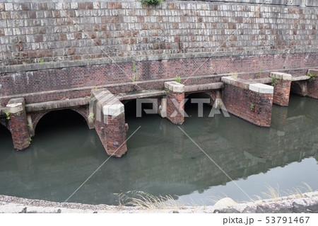 輪中の樋門 53791467