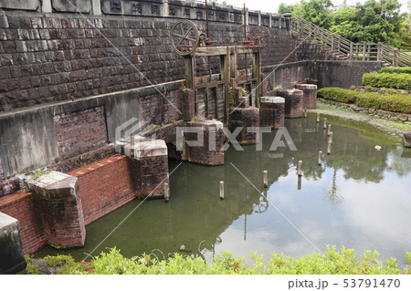 輪中の樋門 53791470