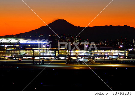富士山の風景 羽田空港 富士山の風景 羽田空港 53793239