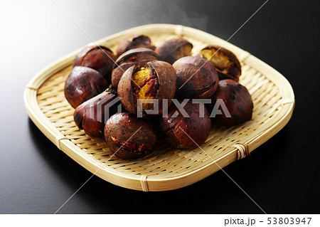 焼き栗 53803947
