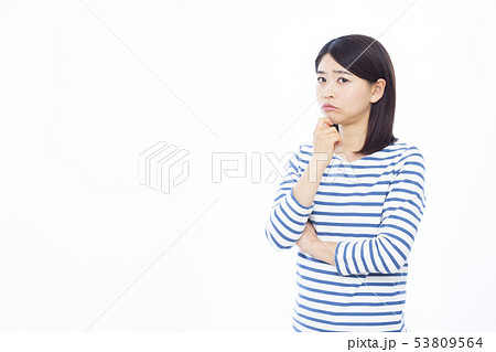 30代女性 53809564