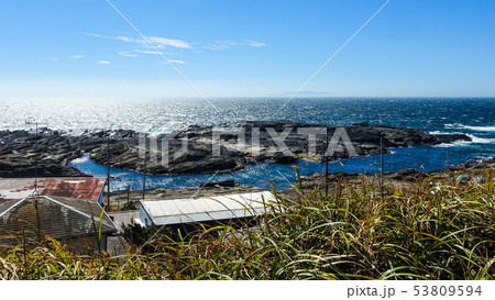 城ヶ島の磯、城ヶ島灯台下(神奈川県三浦市三崎町城ヶ島) 城ヶ島の磯、城ヶ島灯台下(神奈川県三浦市三崎町城ヶ島) 53809594