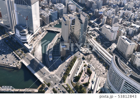 日本の横浜都市景観  桜木町駅などを望む＝2019年（平成31年）1月27日撮影 53812843