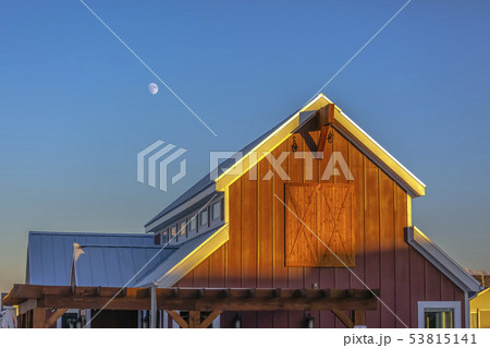 Clubhouse that looks like a barn in Utah Valley Clubhouse that looks like a barn in Utah Valley 53815141
