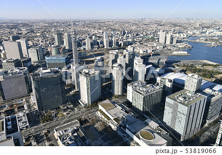 日本の横浜都市景観 MM21など・右上に、新宿、渋谷、六本木ヒルズ、東京タワー、東京スカイツリー 日本の横浜都市景観 MM21など・右上に、新宿、渋谷、六本木ヒルズ、東京タワー、東京スカイツリー 53819066